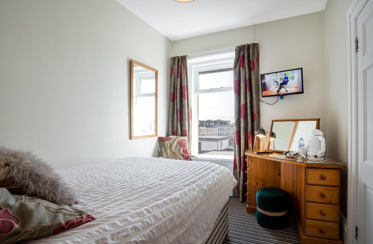 Antrim House Guest Rooms & Suites (Adults Only) Portrush Eksteriør billede
