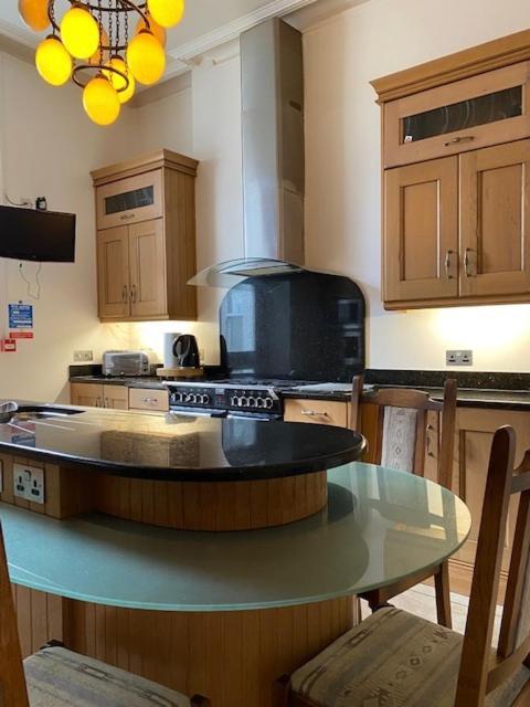 Antrim House Guest Rooms & Suites (Adults Only) Portrush Eksteriør billede