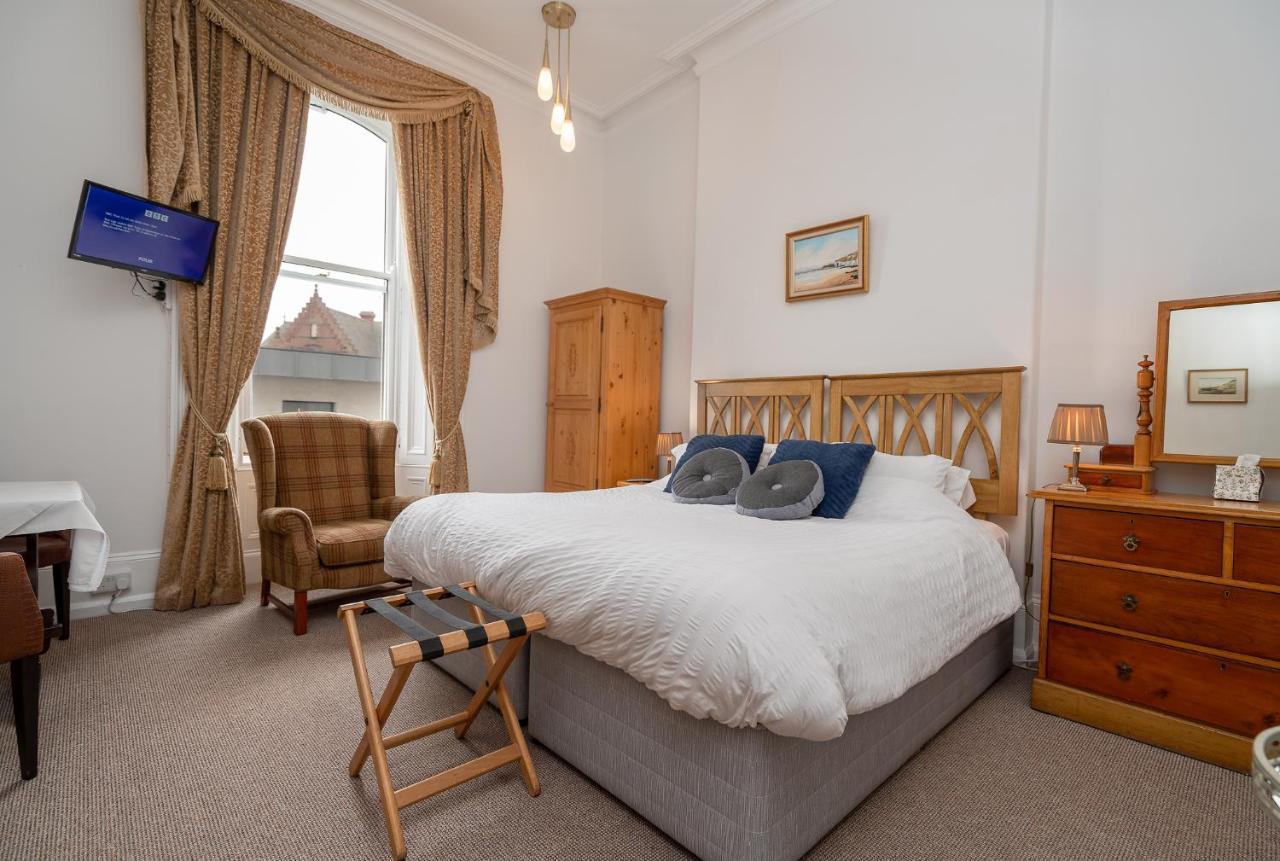 Antrim House Guest Rooms & Suites (Adults Only) Portrush Eksteriør billede